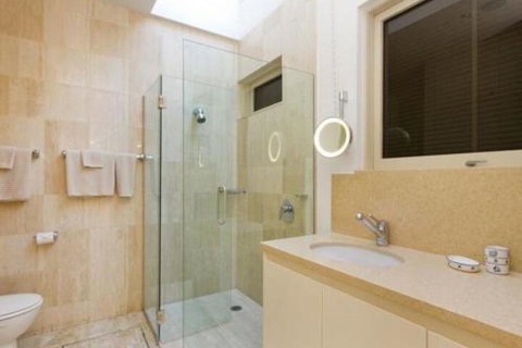 First Point - Accommodation in Bendigo 3