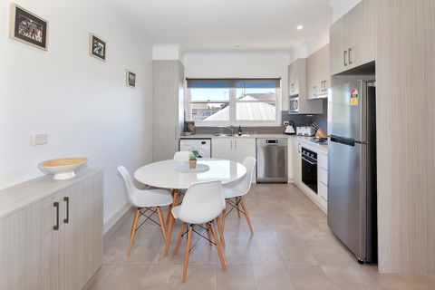 Lake Wendouree Apartments On Grove St - Accommodation in Bendigo 3