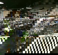 UBE Bar  Eatery - Accommodation in Bendigo