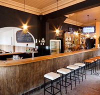 The Bridge Hotel - Accommodation in Bendigo