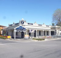 The Foundry Hotel  Mister Bobs Sports Bar - Accommodation in Bendigo