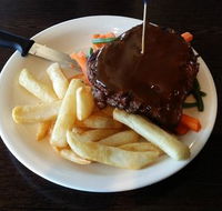 Sundeck Brasserie at Souths Juniors - Accommodation in Bendigo