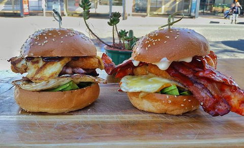 Big Red Cafe - Accommodation in Bendigo 0