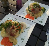 Pelican's Wharf Family Restaurant - Accommodation in Bendigo