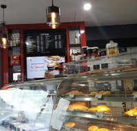 Michels Patisserie Springwood - Accommodation in Bendigo