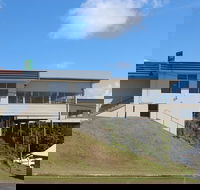 C. Ex Urunga - Accommodation in Bendigo