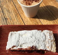 Petite Fleur - Accommodation in Bendigo