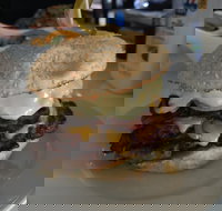 Miss Pham's Cafe - Accommodation in Bendigo