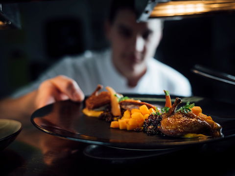 The Point Revolving Restaurant - Accommodation in Bendigo 1