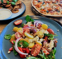 Tom's Italian - Accommodation in Bendigo