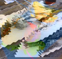 Seaview Hotel By the Beach - Accommodation in Bendigo