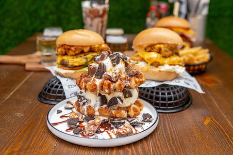 Apple Espresso @ Tully's - Accommodation in Bendigo 0