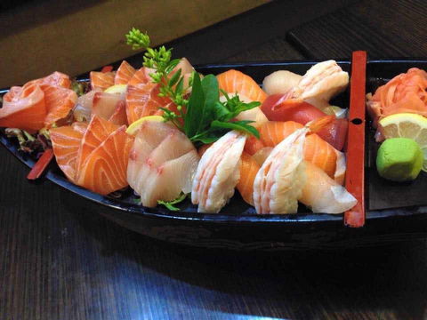 Kinjo Japanese Restaurant And Sushi Bar - Accommodation in Bendigo 0