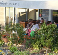 Carbone's Place - Accommodation in Bendigo