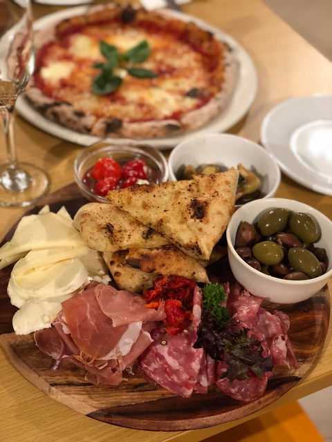 Pier Front Pizzeria - Accommodation in Bendigo 1