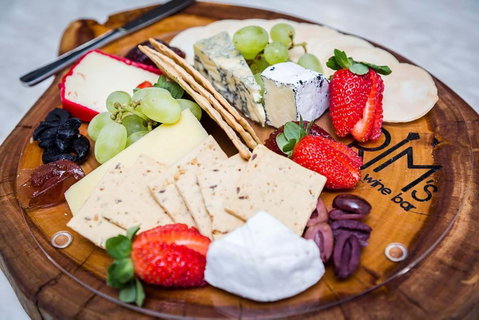 RJM's Wine Bar - Accommodation in Bendigo 2