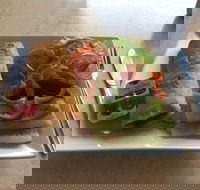 Spizzico Gourmet Deli Cafe - Accommodation in Bendigo