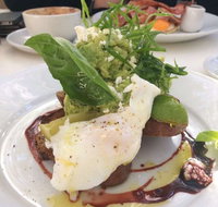 Lily's Pad Cafe - Accommodation in Bendigo