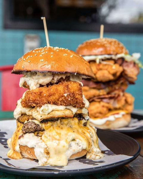PHAT Pizza And Burger Bar - Accommodation in Bendigo 0