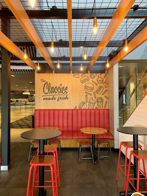 Ruby Chews Burgers And Shakes - Accommodation in Bendigo 0