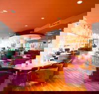 Sirocco Restaurant and Bar - Holiday Inn Potts Point - Accommodation in Bendigo