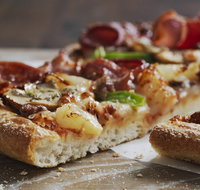 Domino's - Conder - Accommodation in Bendigo