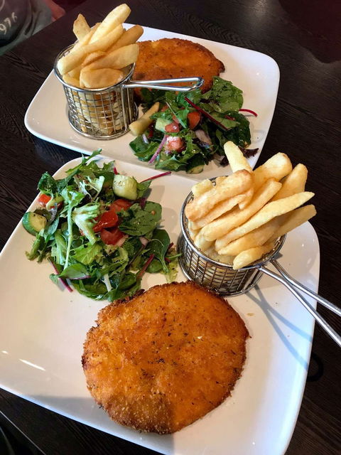 Sundeck Brasserie - Accommodation in Bendigo 0