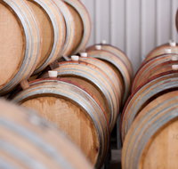 Surveyor's Hill Vineyards - Accommodation in Bendigo
