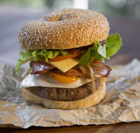 Bucking Bull - Rockingham - Accommodation in Bendigo