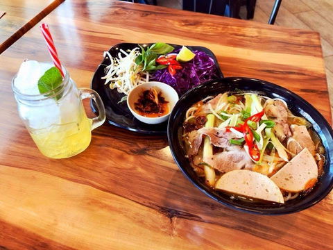 Viet's Taste - Accommodation in Bendigo 0