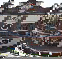 Thom Dick and Harrys - Accommodation in Bendigo