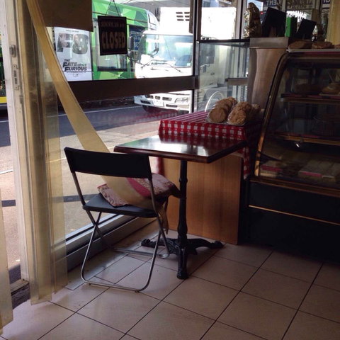 MJ Select Bakery - Accommodation in Bendigo 0