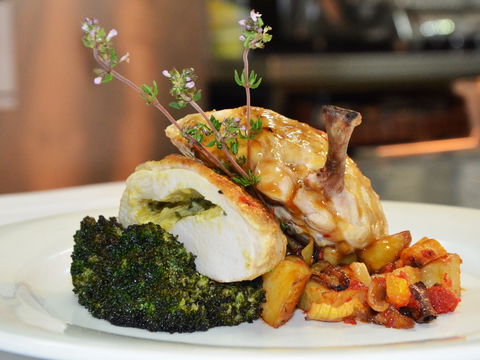 Avenue Restaurant & Lobby Bar - Accommodation in Bendigo 2