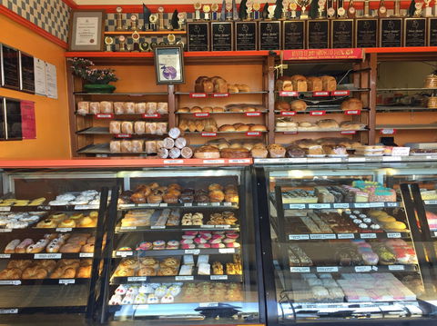 Ray's Hot Bread - Coorparoo - Accommodation in Bendigo 0