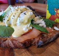 Deli  Dine on Market - Accommodation in Bendigo