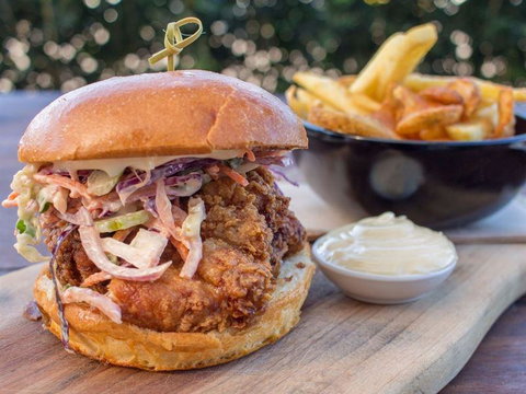 Gamble & Brown - Accommodation in Bendigo 1