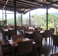 Highlander Tavern Restaurant  Bar - Accommodation in Bendigo