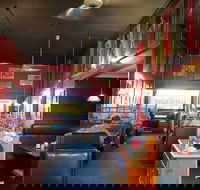 Lous Cafe Restaurant - Accommodation in Bendigo