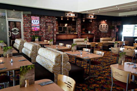 Dineon19 Restaurant - Accommodation in Bendigo 0