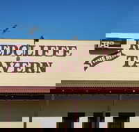 Redcliffe tavern - Accommodation in Bendigo