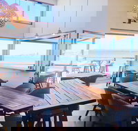 Oyster HQ - Accommodation in Bendigo