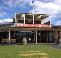 Tavern on Turton - Accommodation in Bendigo