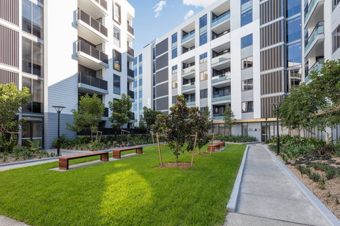 Meriton Suites Sydney Airport - Accommodation in Bendigo 3