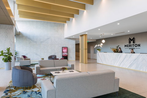 Meriton Suites Sydney Airport - Accommodation in Bendigo 5