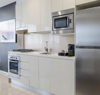 Meriton Suites Zetland - Accommodation in Bendigo