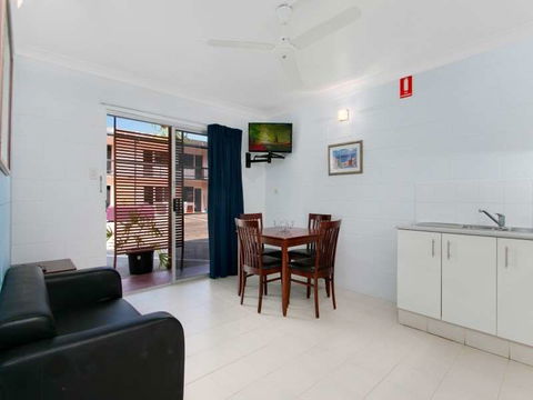 Cairns City Palms - Accommodation in Bendigo 0