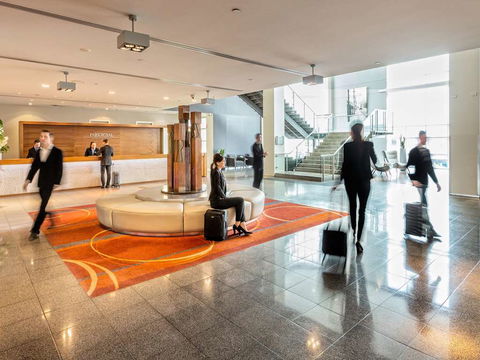 PARKROYAL Melbourne Airport - Accommodation in Bendigo 2