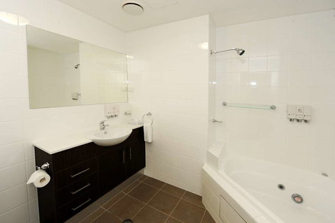Gladstone City Central - Accommodation in Bendigo 1