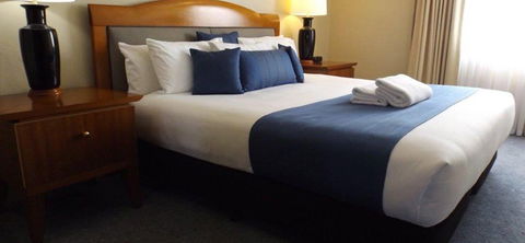 Warrnambool Central Court - Accommodation in Bendigo 1