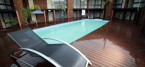 Warrnambool Central Court - Accommodation in Bendigo 2